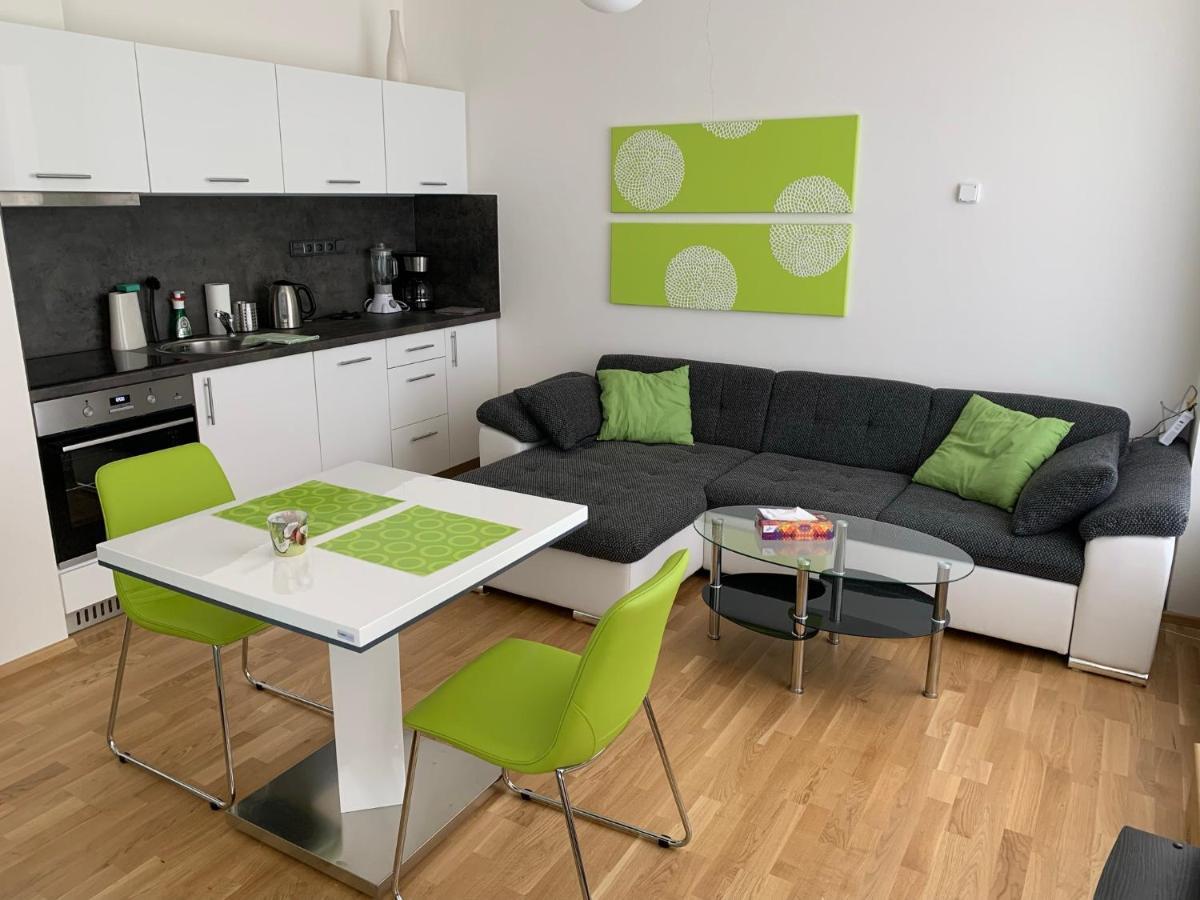 Wellness Rezidence Javor, Ubytování se zasklenou terasou v centru Železné Rudy Železná Ruda Exteriér fotografie